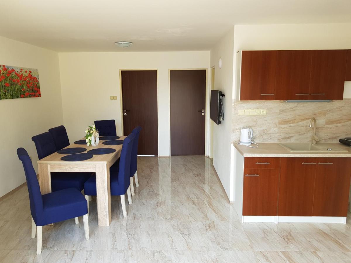 Apartman S Vinnym Sklepem Viktorie Pouzdrany Buitenkant foto